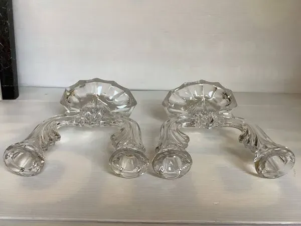 Illustration numéro 5 du produit Paire de bougeoirs deux feux art déco