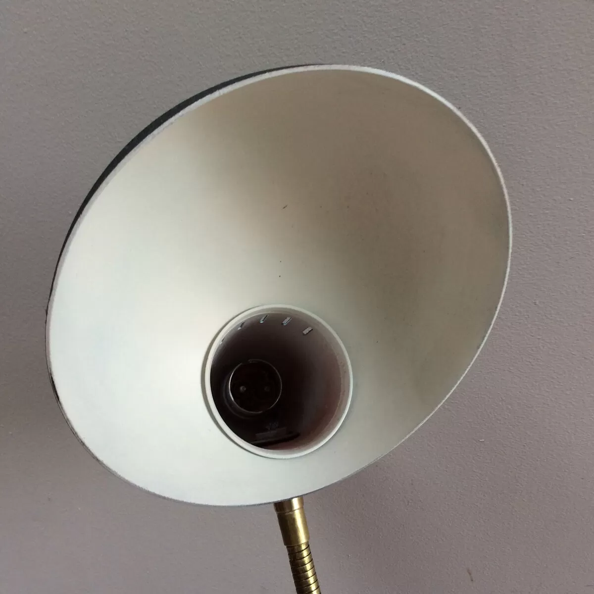Illustration numéro 5 du produit Lampe à poser vintage 60s