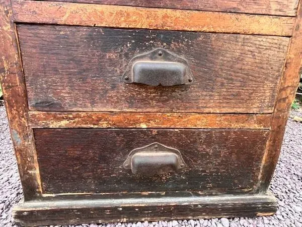 Illustration numéro 5 du produit Caisson - meuble de métier 4 tiroirs poignées coquilles