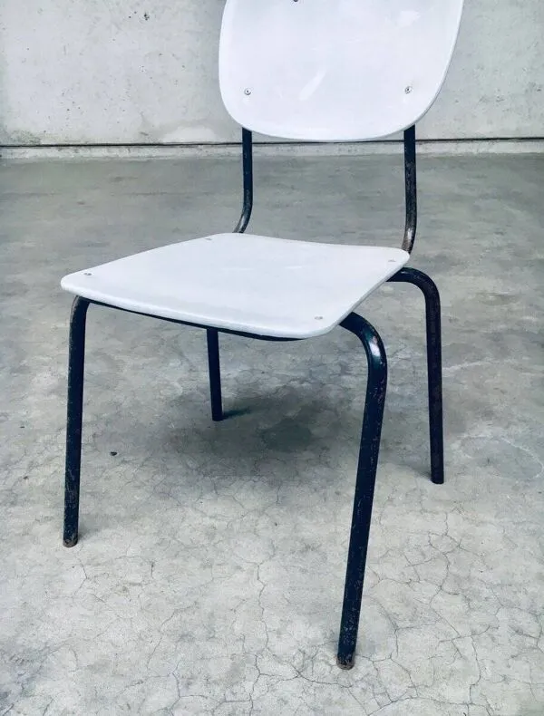 Illustration numéro 5 du produit Industrial Dutch Stacking Chairs, 1960s, Set of 10