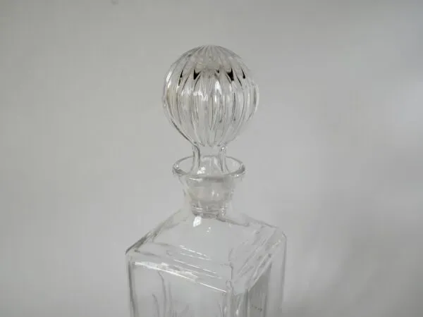 Illustration numéro 5 du produit carafe à whisky en cristal 1960 28 X 9.5 cm