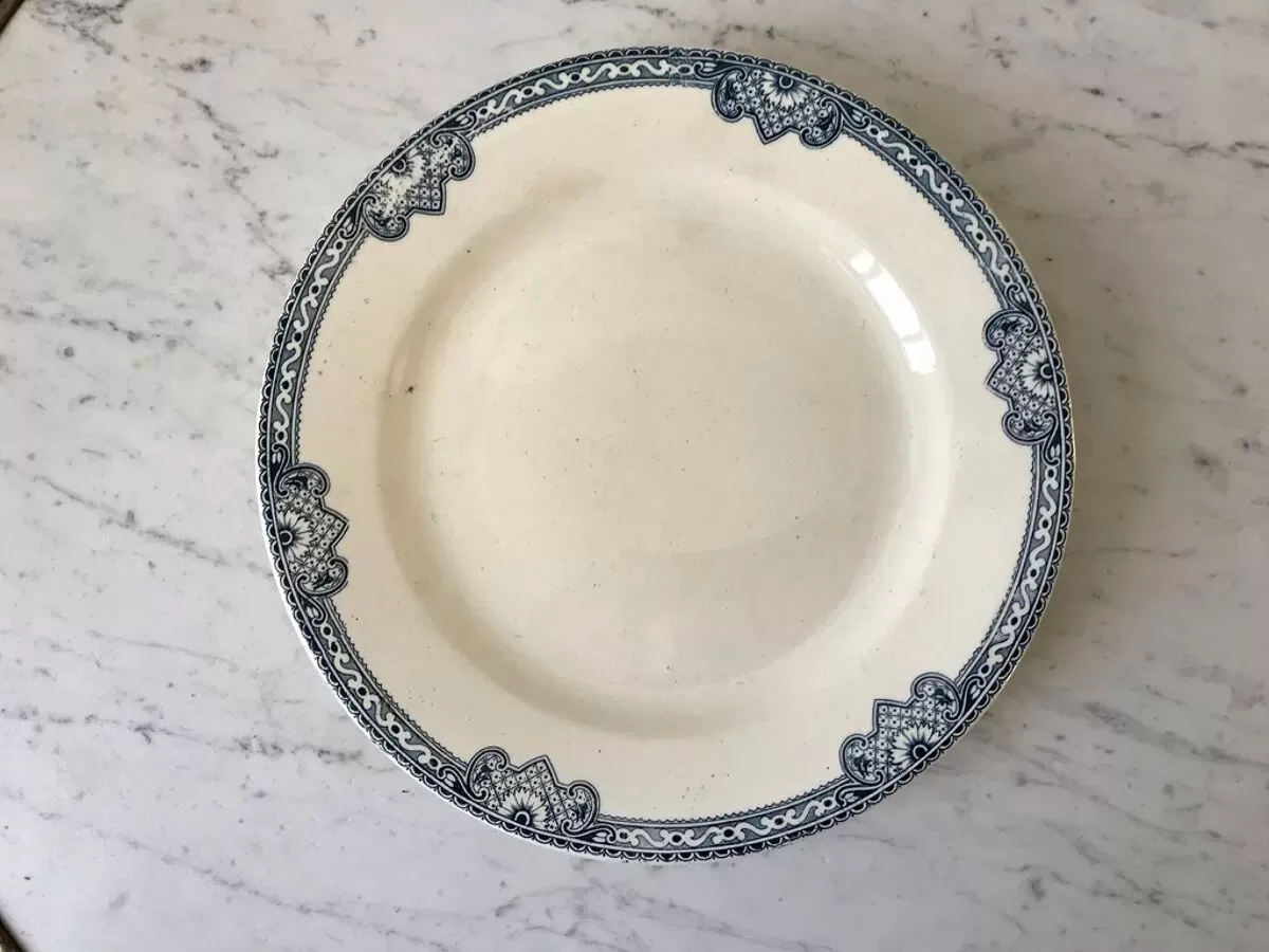 Illustration numéro 5 du produit Compotier bas terre de fer salins modèle jumièges fin xixème