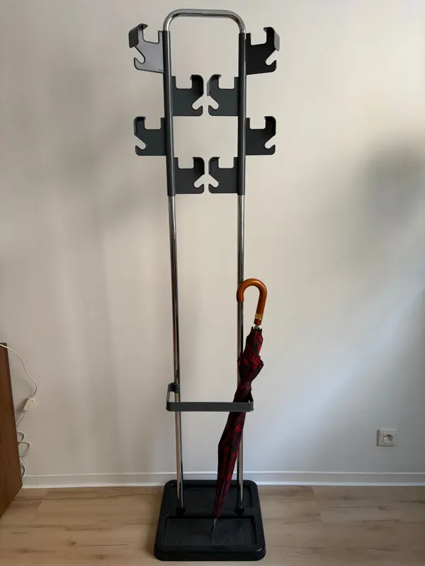 Illustration numéro 5 du produit Porte manteau Space age design Jean Pierre Vitrac pour manade 70/80’s