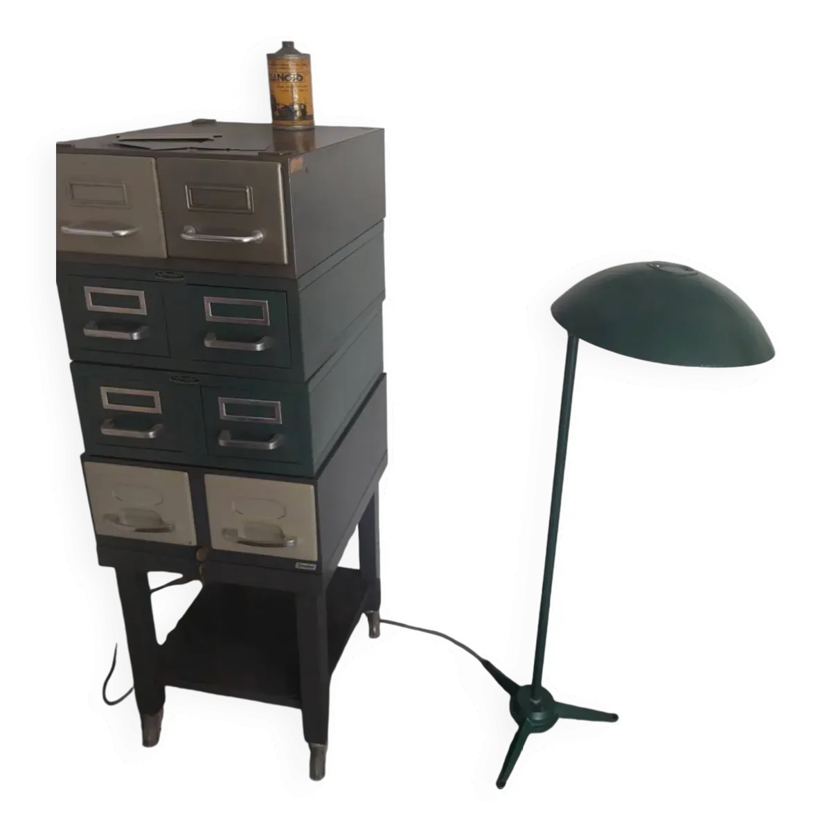 Illustration numéro 5 du produit Lampe sur pied Lita des années 50