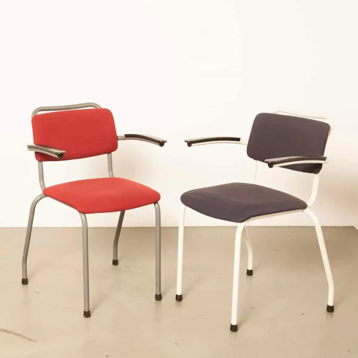 Illustration numéro 5 du produit Chaise d'école Gispen 206 TH-Delft gris rembourré