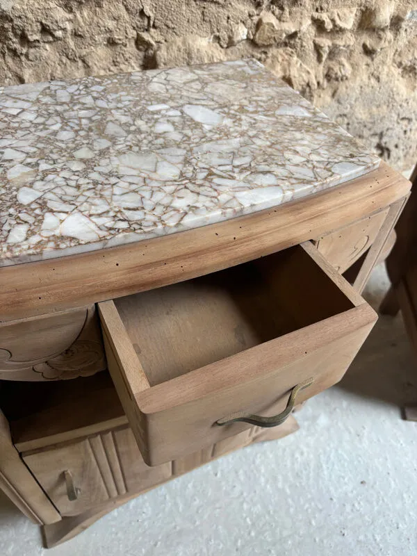 Illustration numéro 5 du produit Paire de table de chevets art deco