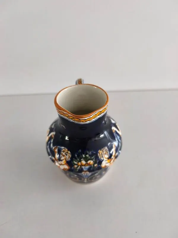 Illustration numéro 5 du produit Petit pichet / Pot à lait en faïence de Gien - Renaissance