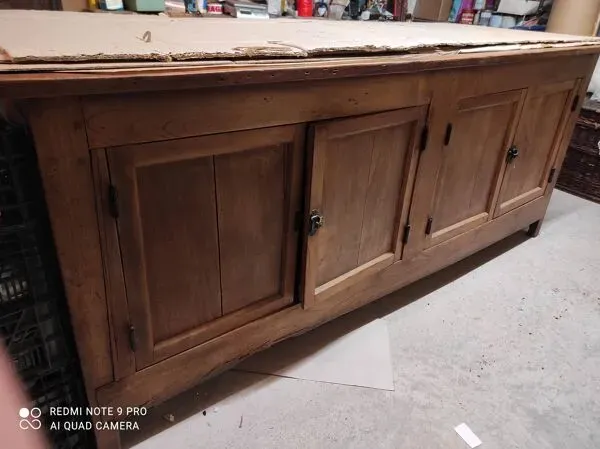 Illustration numéro 5 du produit ancien meuble de métier portes et tiroirs 2 faces