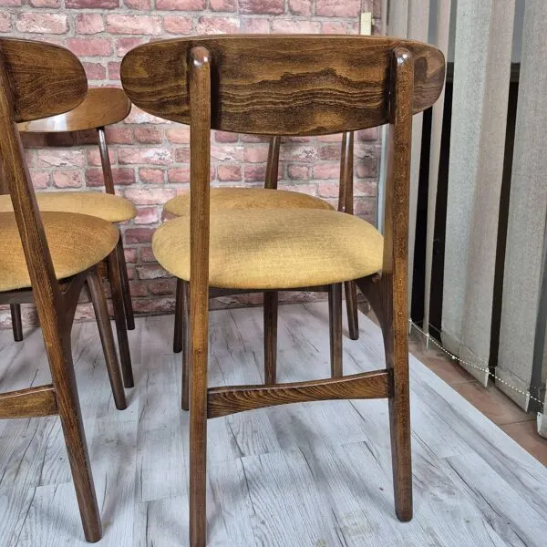 Illustration numéro 5 du produit Ensemble de 6 chaises de salle à manger Avala restaurées des années 1960, Yougoslavie.