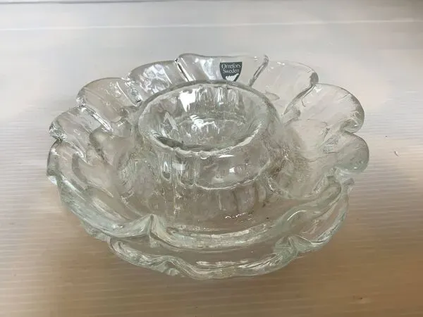 Illustration numéro 5 du produit Paire de coquetiers scandinave orrefors Sweden