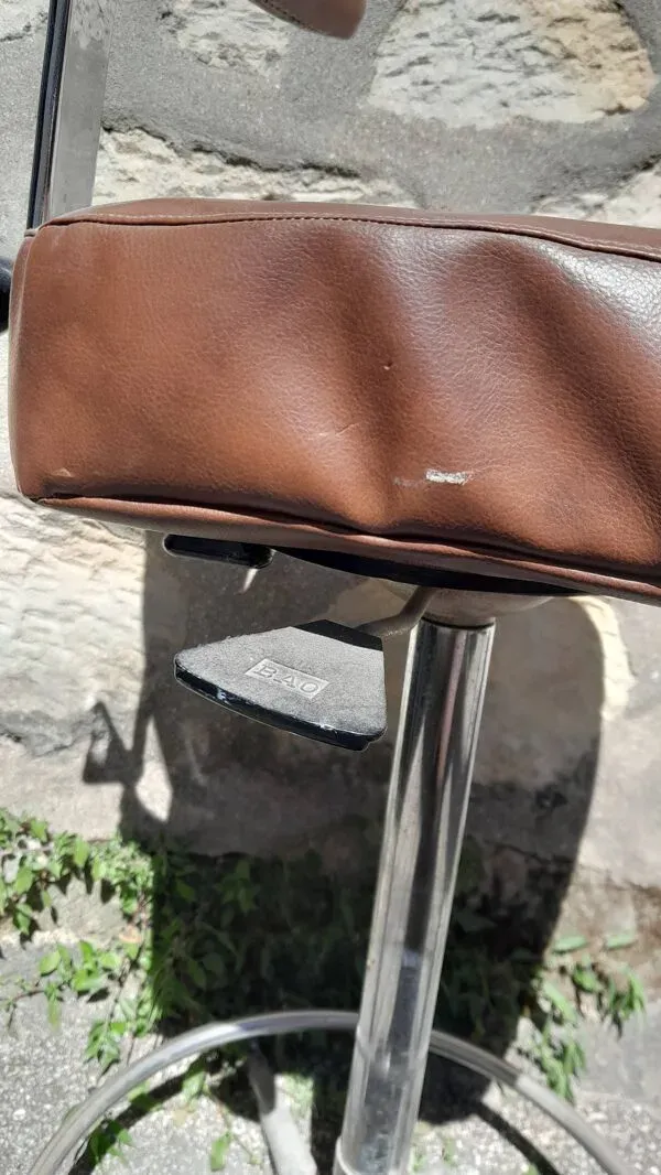 Illustration numéro 5 du produit Chaise architecte ou atelier Bao