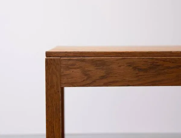 Illustration numéro 5 du produit Table à écrire en chêne de l'école d'Amsterdam Art déco néerlandaise années 1930