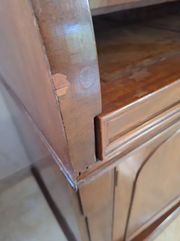 Illustration numéro 5 du produit Bureau, scriban anglais avec bibliothèque vitrée