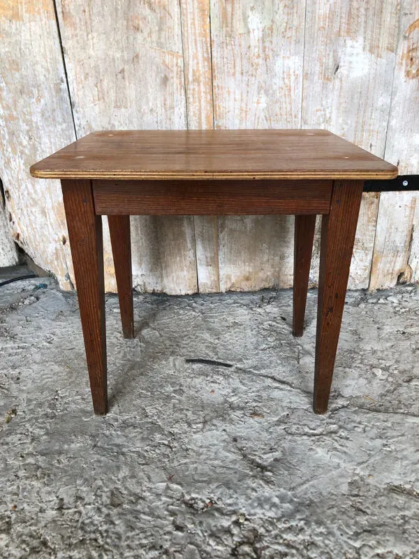 Illustration numéro 5 du produit Table ecolier bois pieds compas vintage