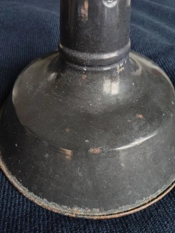 Illustration numéro 5 du produit Suspension industrielle vintage en métal