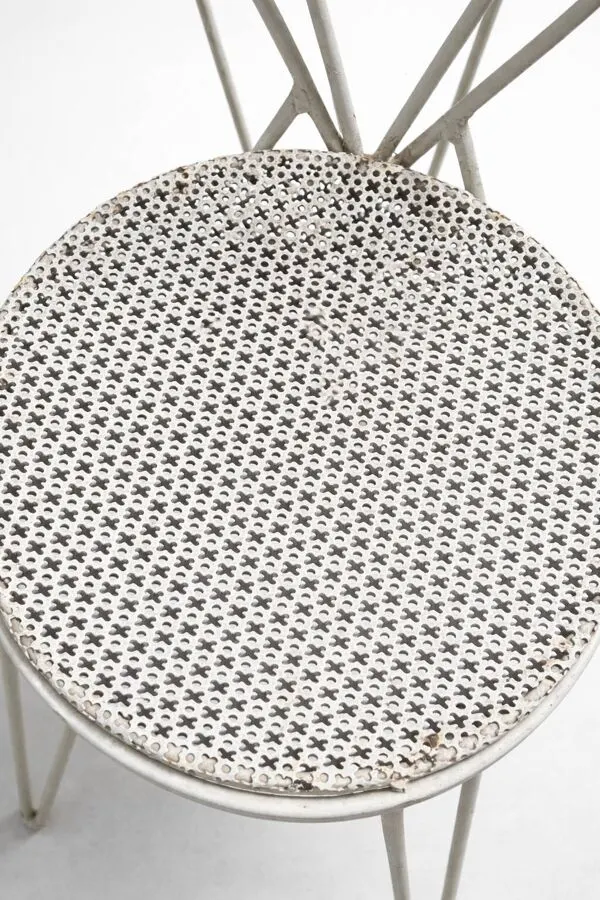 Illustration numéro 5 du produit Chaise de jardin ''Cœur'' attribuée à Mathieu Matégot, métal perforé, années