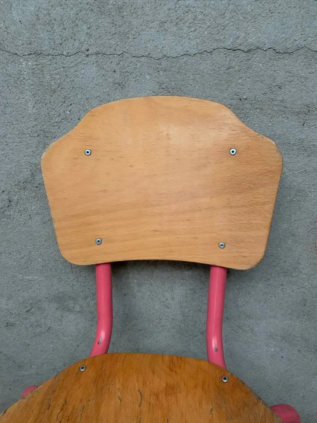 Illustration numéro 5 du produit Chaise d’école originale