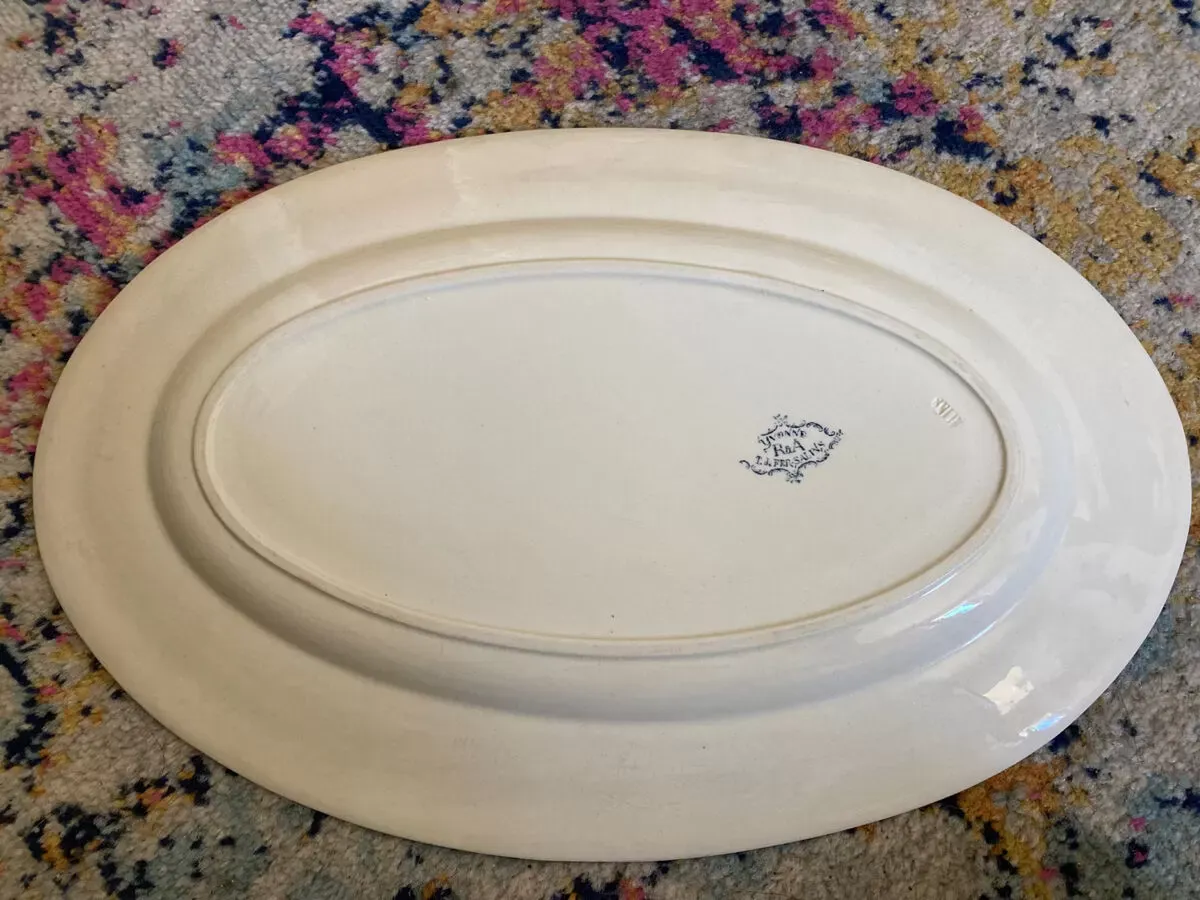 Illustration numéro 5 du produit Plat ovale Terre de Fer Salin modèle yvonne