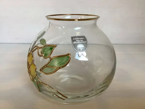 Illustration numéro 5 du produit Vase boule vitrail Tiffany Nagel