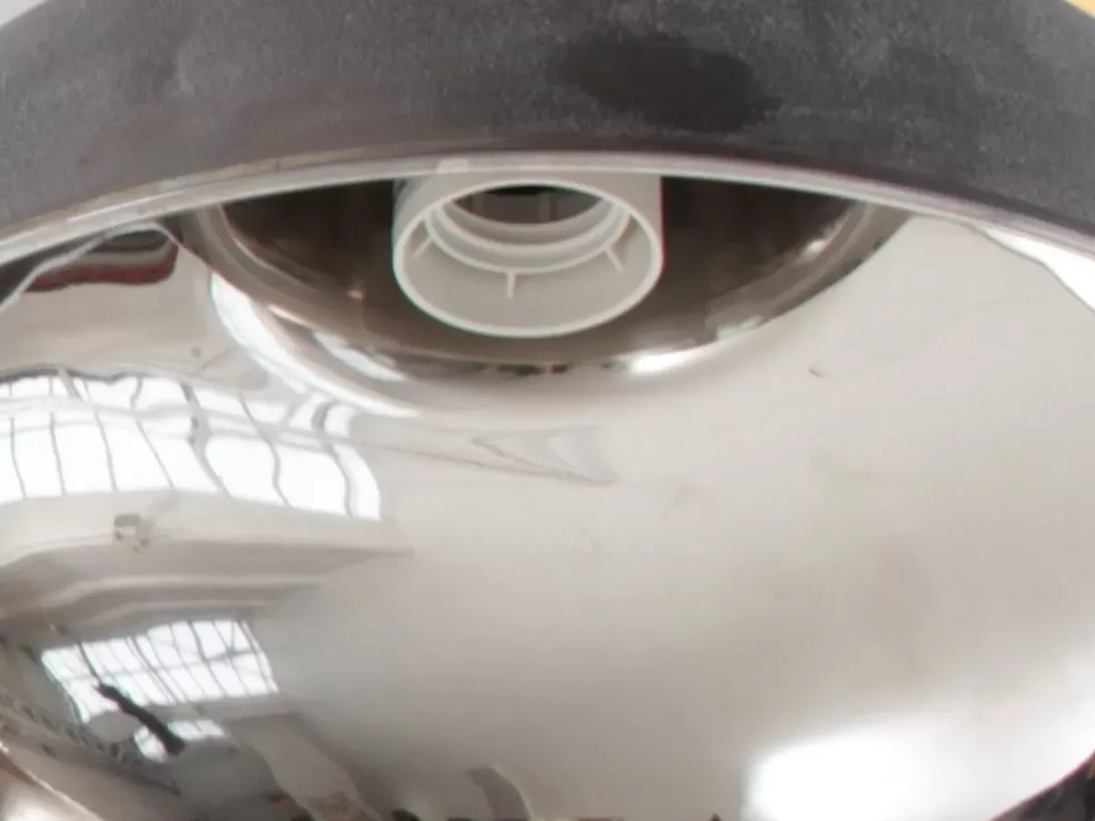 Illustration numéro 5 du produit Suspension industrielle en métal