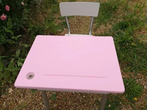 Illustration numéro 5 du produit Bureau écolier