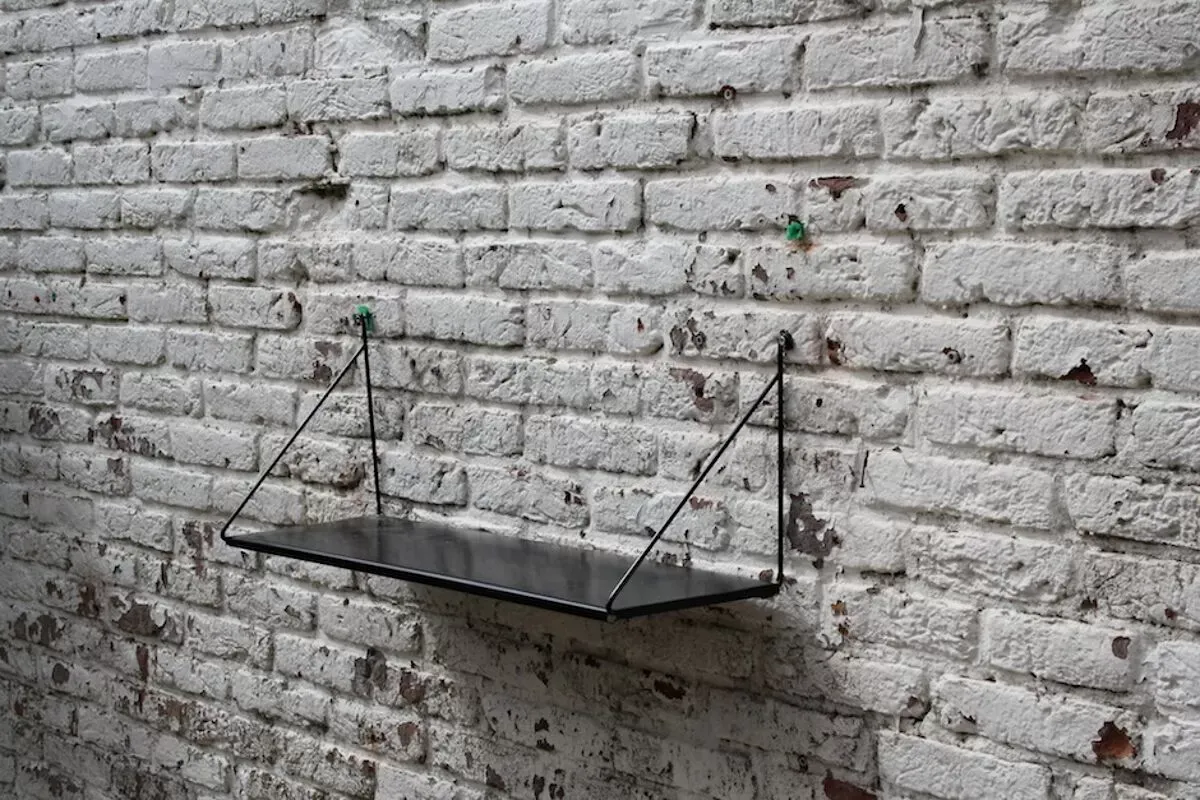 Illustration numéro 5 du produit Etagère Pilastro