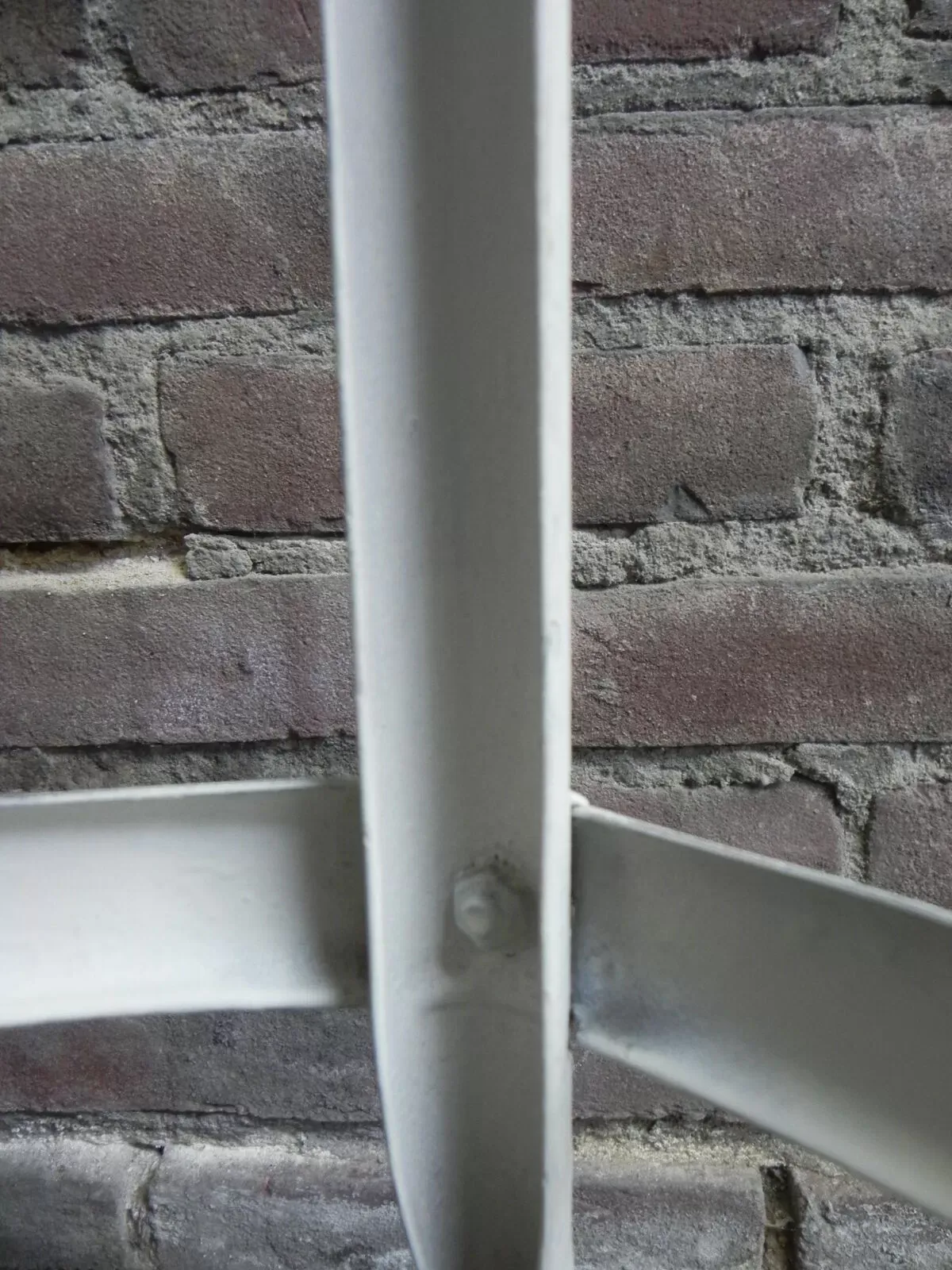 Illustration numéro 5 du produit Tabouret en acier industriel