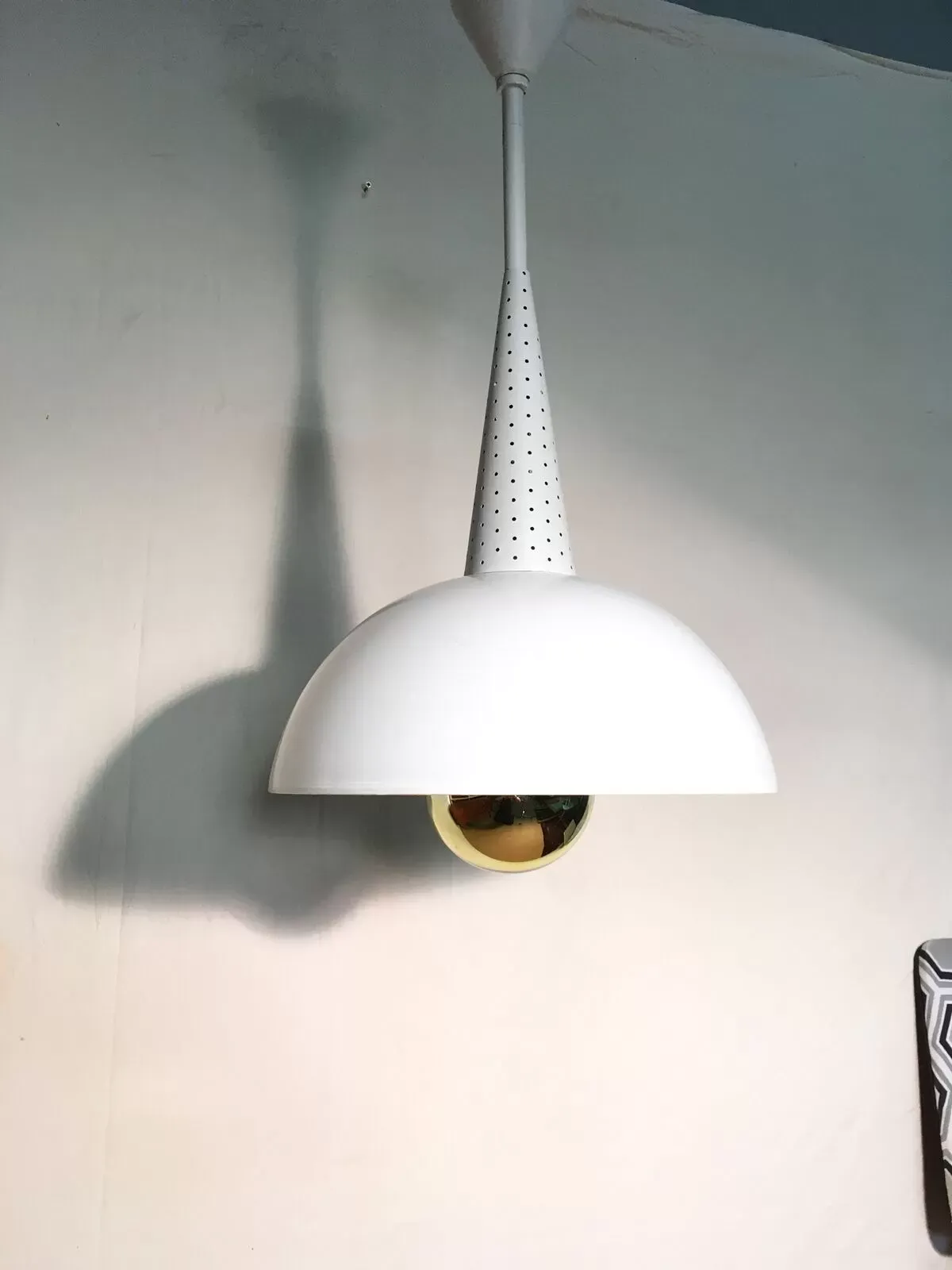 Illustration numéro 5 du produit Suspension atelier vers 1950